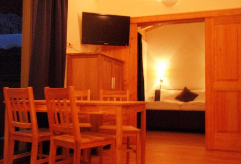 بنسيون Landhaus Marlies