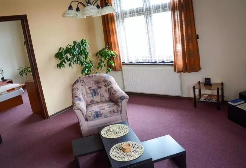 Majatalo Penzion Z&z