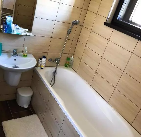 Majatalo Penzion Z&z