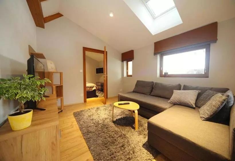 ペンション Vila Edelweiss Rooms&app Kranjska Gora