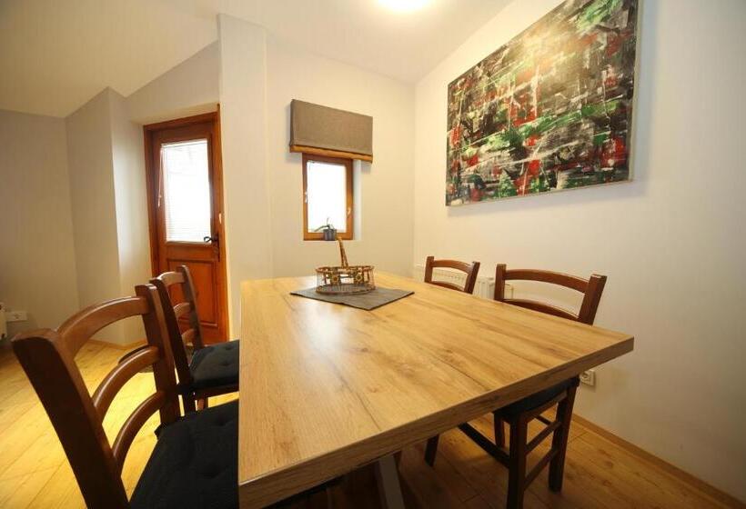 پانسیون Vila Edelweiss Rooms&app Kranjska Gora