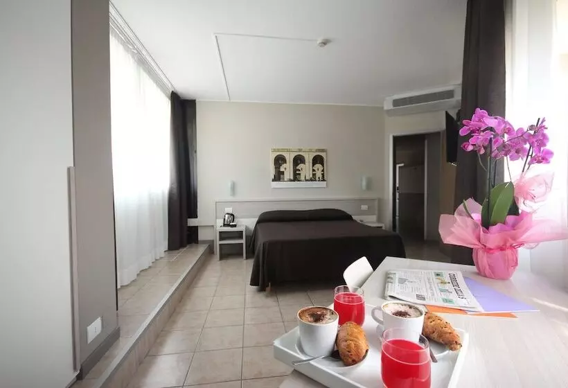 Best Quality Hotel Politecnico