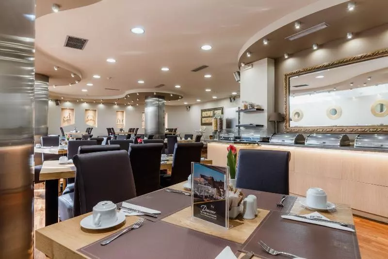 호텔 Acropolis Select