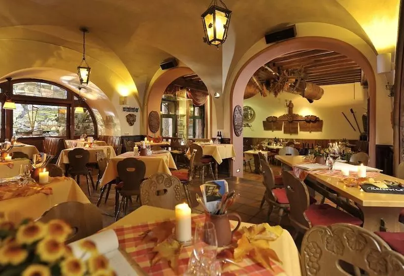 בית מלון כפרי Breuer S Rudesheimer Schloss