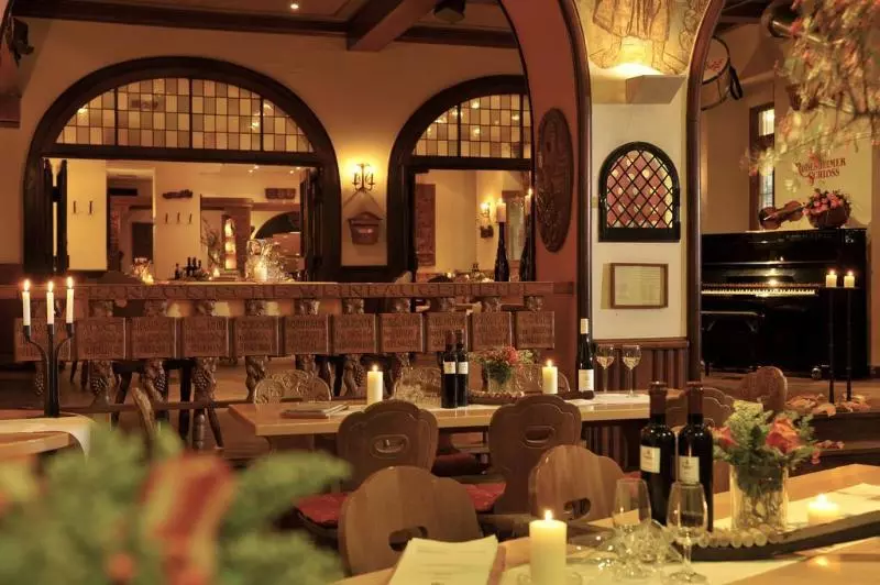 בית מלון כפרי Breuer S Rudesheimer Schloss