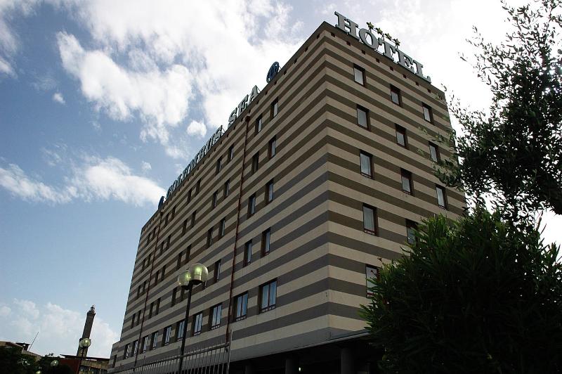 Hotel Columbus Sea