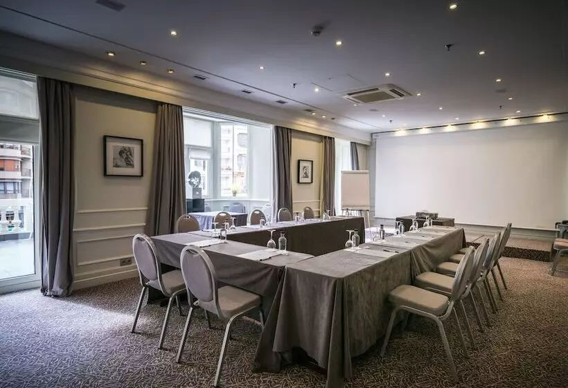 Hotel De Londres Y De Inglaterra