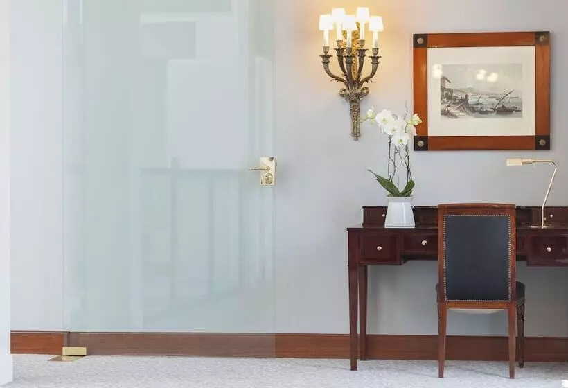 Hotel De Londres Y De Inglaterra