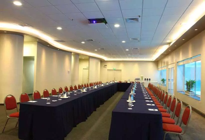 Delfines Hotel & Convention Center