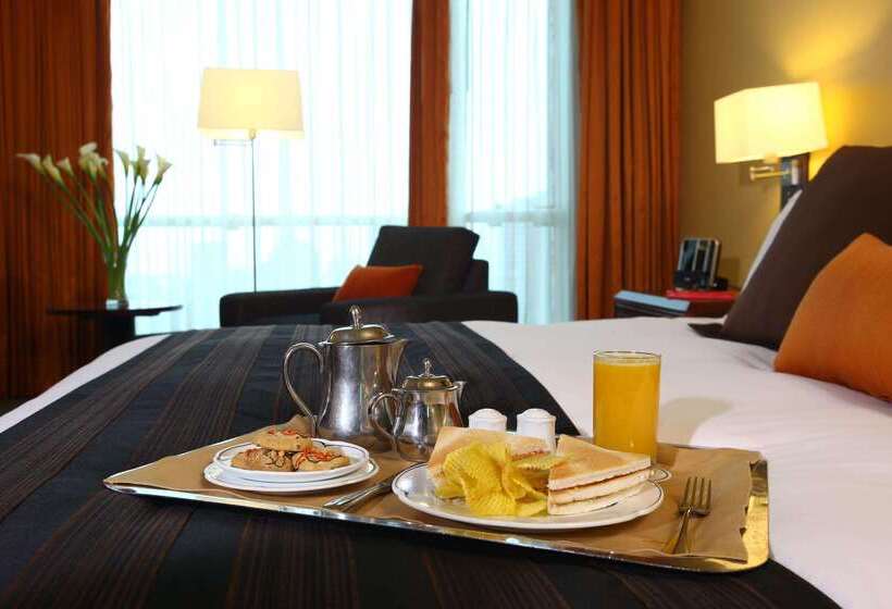 Delfines Hotel & Convention Center