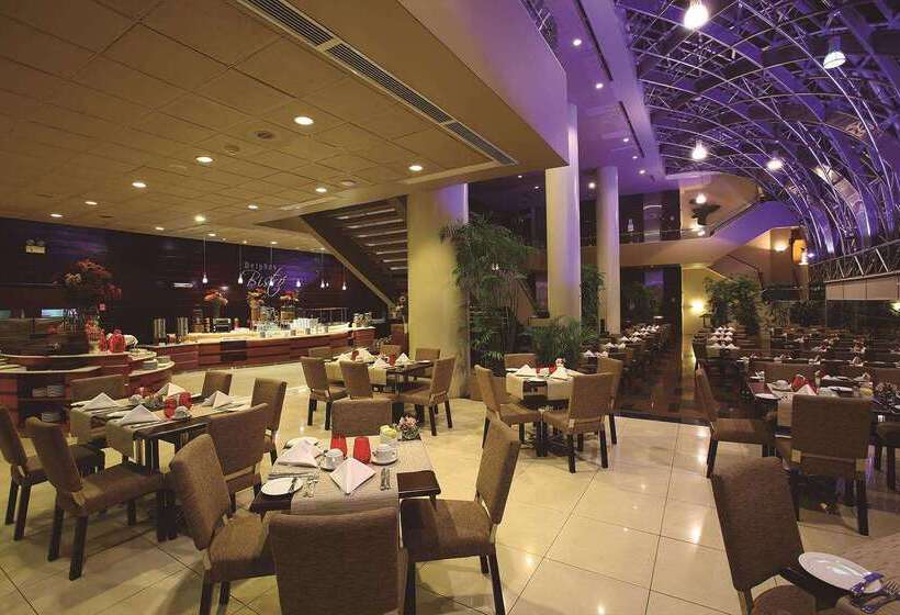 Delfines Hotel & Convention Center