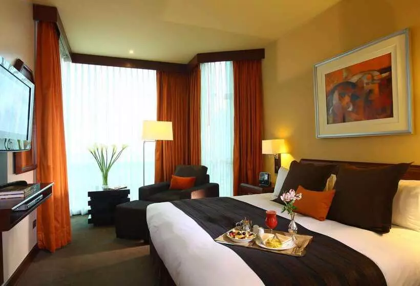 Delfines Hotel & Convention Center