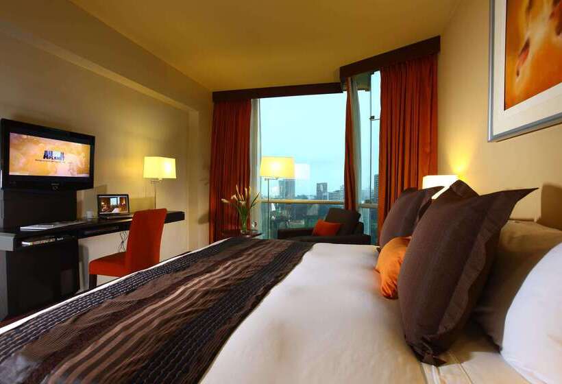 Delfines Hotel & Convention Center