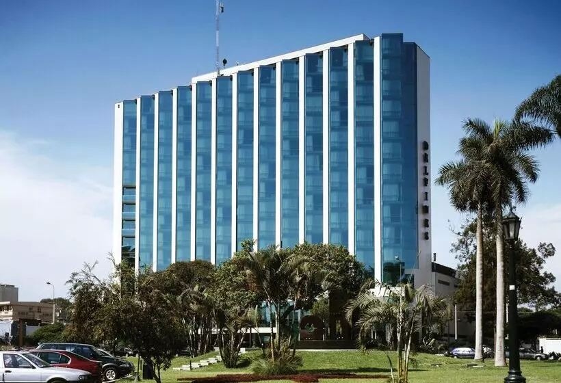 Delfines Hotel & Convention Center