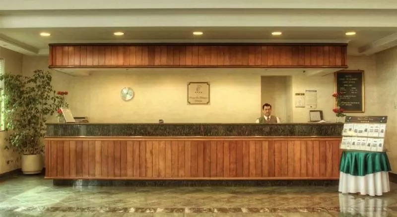 호텔 Diego De Almagro Aeropuerto