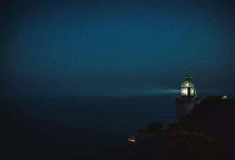 El Far Hotel Restaurant