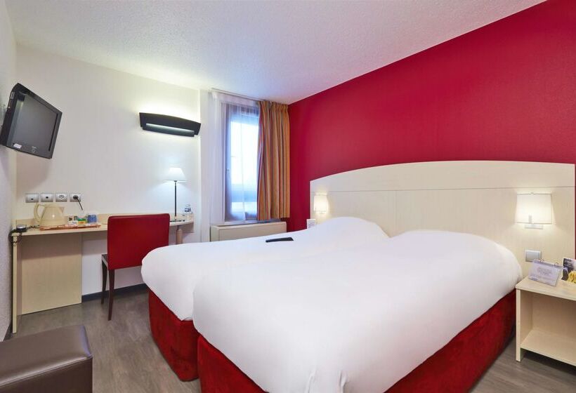 בית מלון כפרי Kyriad Lyon Sud Saint Genis Laval