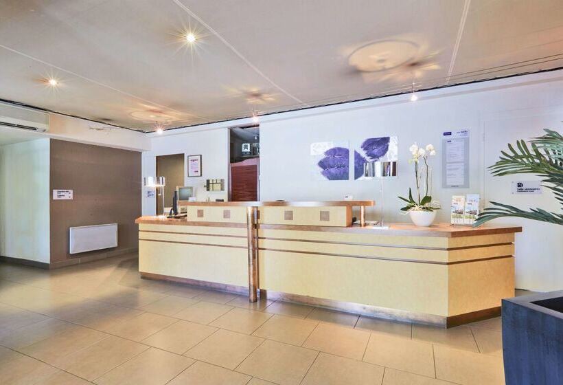 בית מלון כפרי Kyriad Lyon Sud Saint Genis Laval