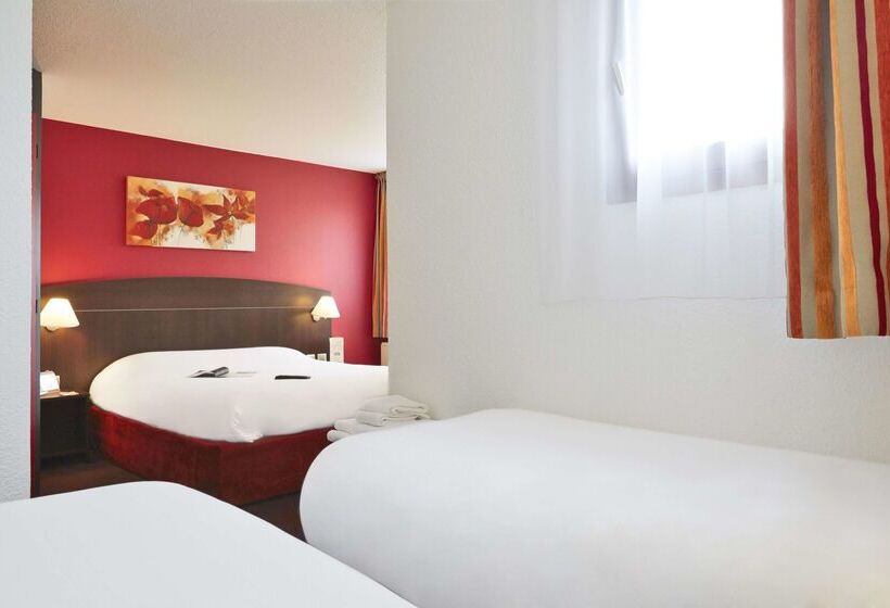 בית מלון כפרי Kyriad Lyon Sud Saint Genis Laval