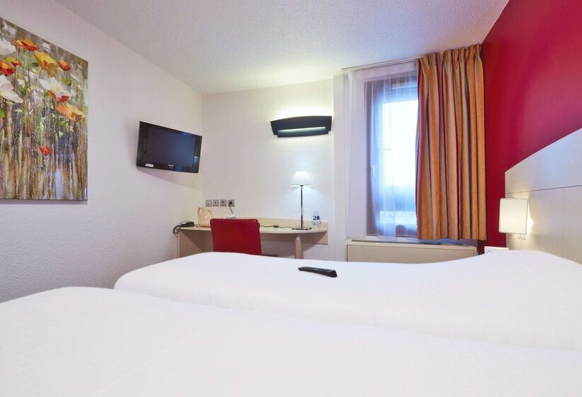 בית מלון כפרי Kyriad Lyon Sud Saint Genis Laval