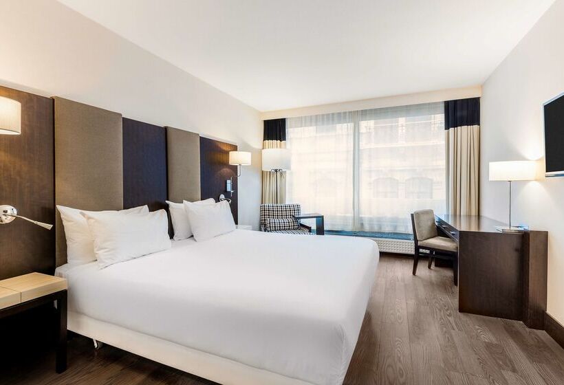 בית מלון כפרי NH Brussels Stéphanie