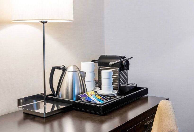 בית מלון כפרי NH Brussels Stéphanie