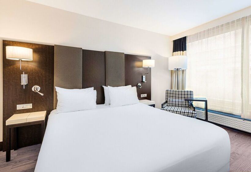 בית מלון כפרי NH Brussels Stéphanie