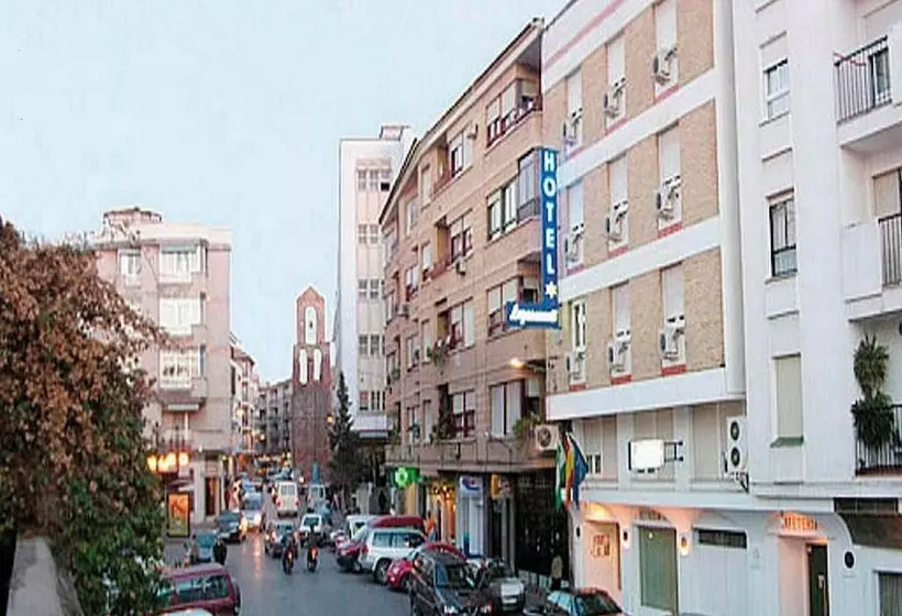 Отель Restaurante Logasasanti