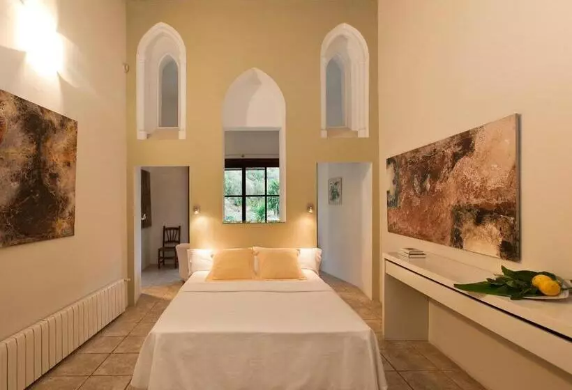 乡村酒店  Fornalutx Petit Hotel   Bed & Breakfast