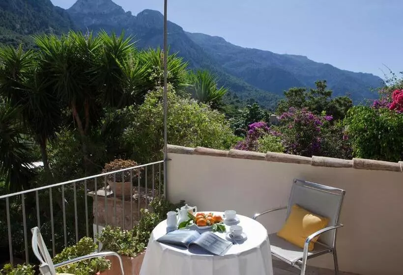 乡村酒店  Fornalutx Petit Hotel   Bed & Breakfast