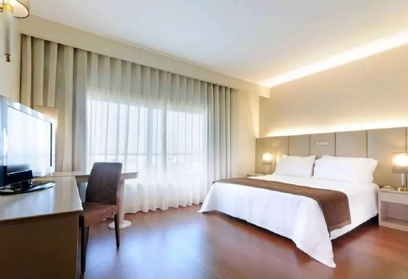 ホテル Tryp By Wyndham Porto Expo