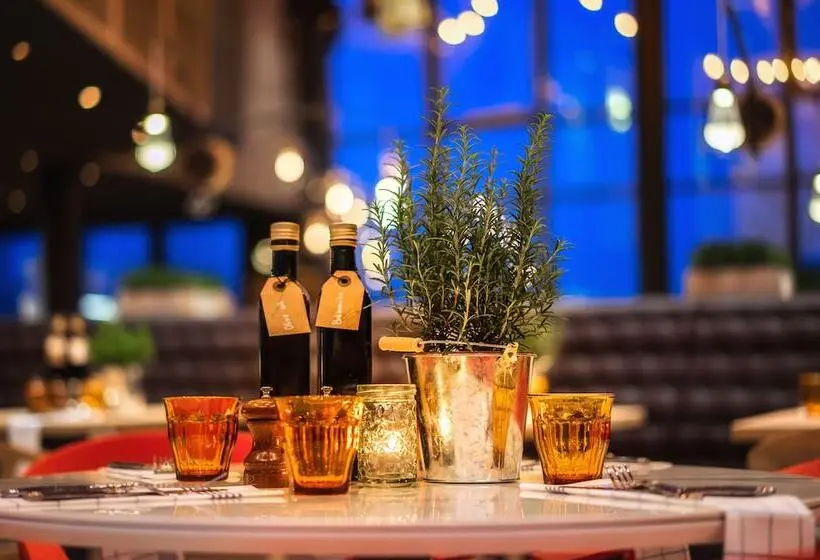 Radisson Hotel Zurich Airport