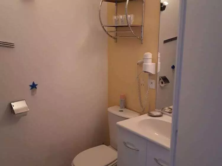 Hotelli Les Chambres Des Gites Des Isles