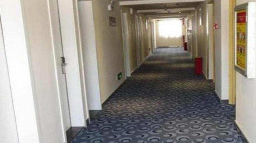 فندق 7 Days Inn Longyan Zhongshan Road Pedestrian Street