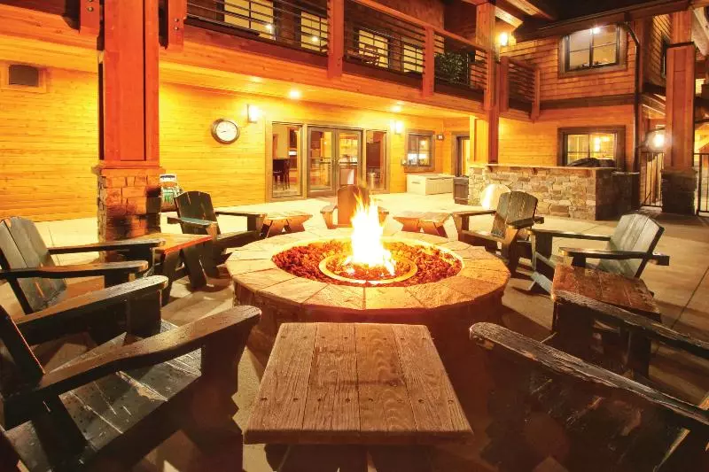 Hotelli Lake Chelan Shores Resort