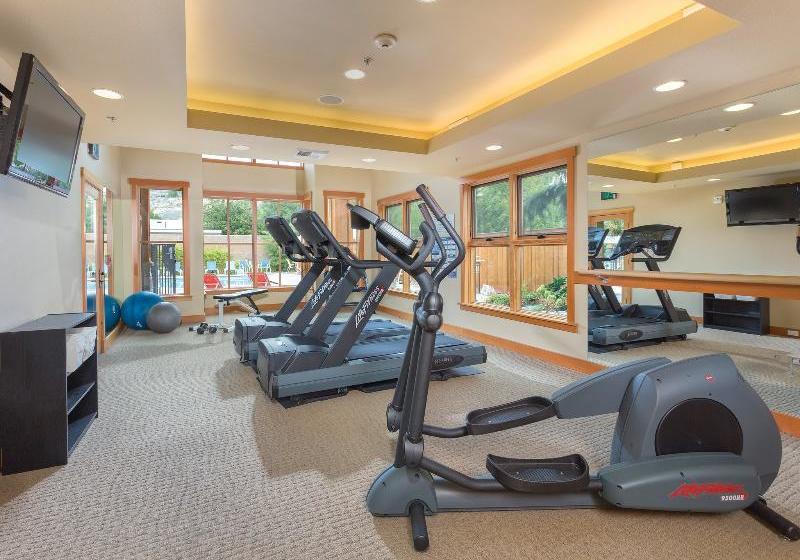 Hotel Lake Chelan Shores Resort