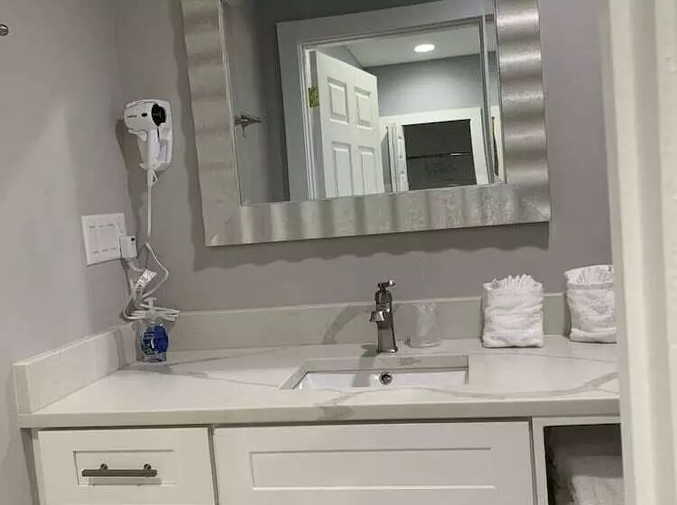 Everglades City Motel