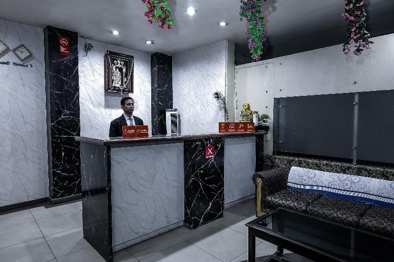 ホテル Tourist Palace