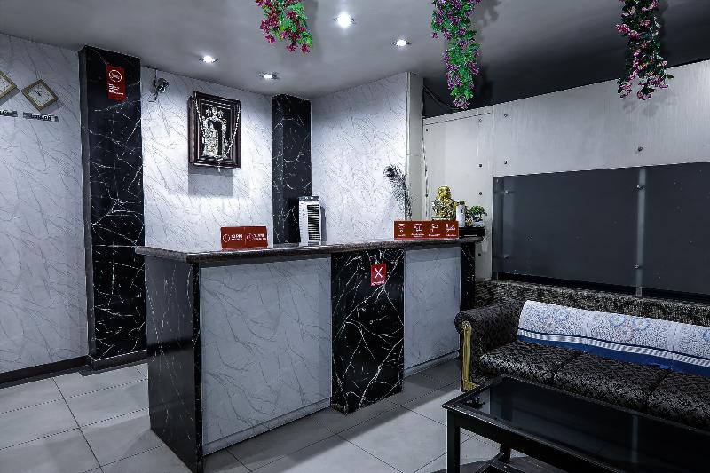 ホテル Tourist Palace