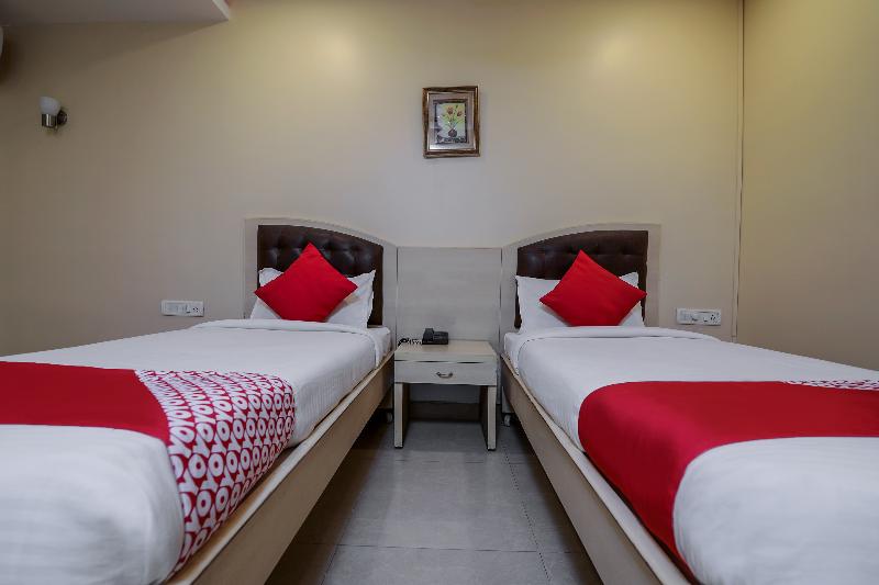 ホテル Tourist Palace