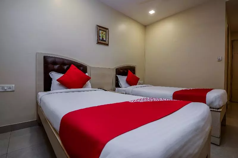 ホテル Tourist Palace