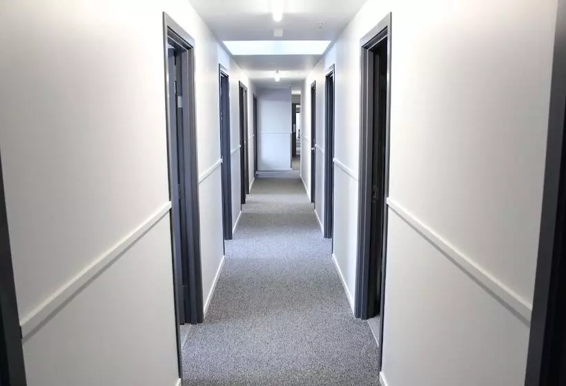 Hotelli Urbanz   Hostel