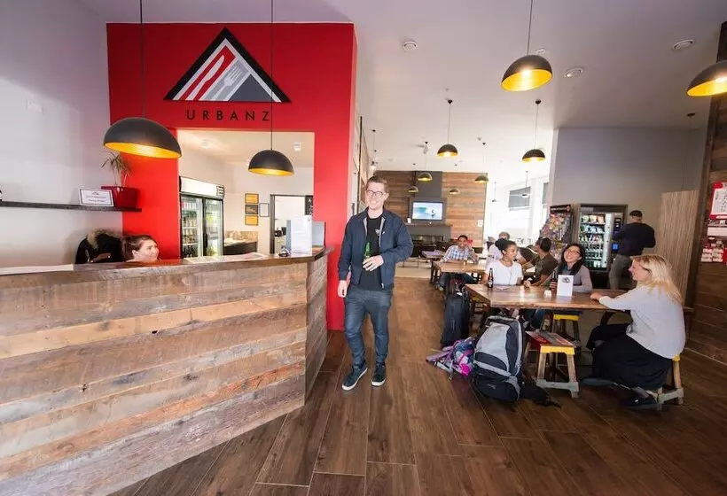 Hotelli Urbanz   Hostel