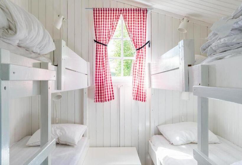 ユースホステル First Camp Västerås Mälaren