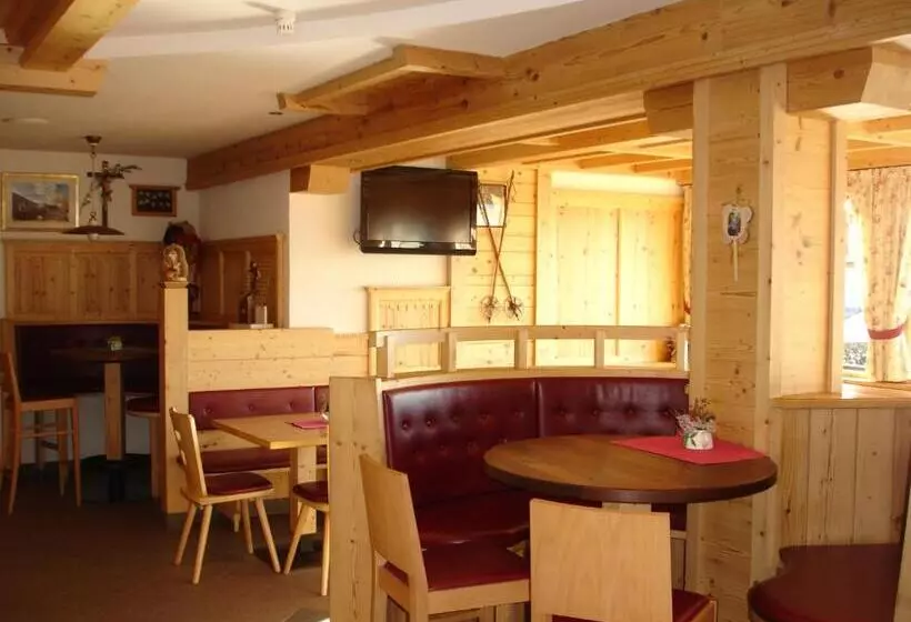 هاستل Panorama Restaurant Sterzingerhaus 1.930m