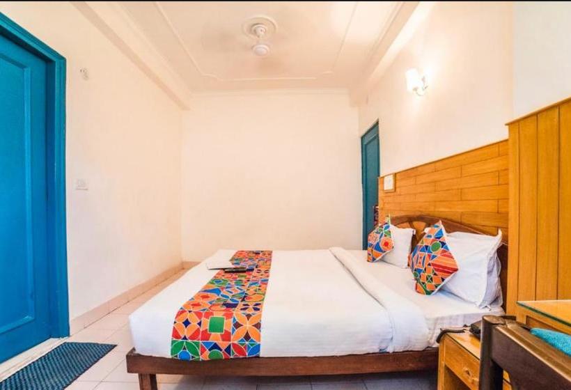 호텔 Capital O 48354 The Nest