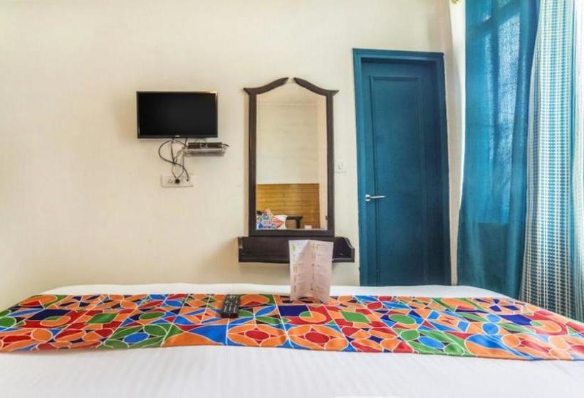 호텔 Capital O 48354 The Nest