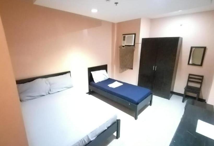 בית מלון כפרי Eastway Inn