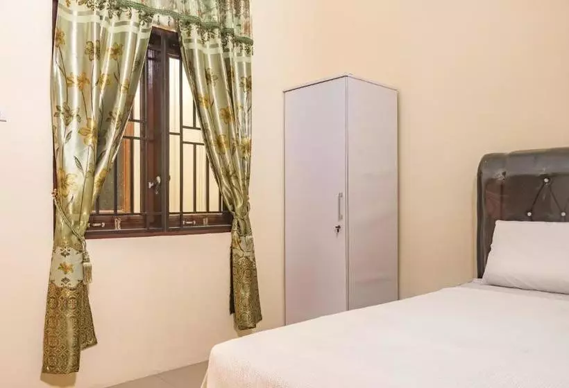 ホテル Apartemen Sentra Timur By Central East Property
