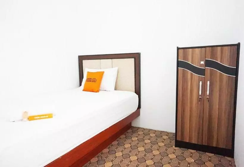 ホテル Apartemen Sentra Timur By Central East Property